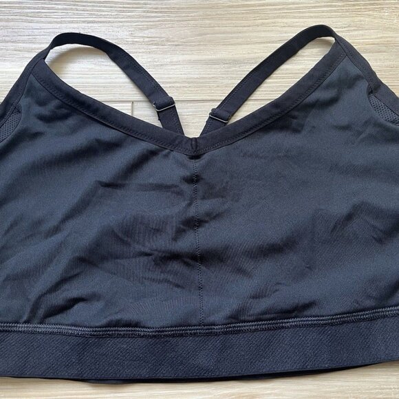 NWT Nike Indy Black Sports Bra - Adjustable Straps Plus Size 1X - Picture 5 of 10